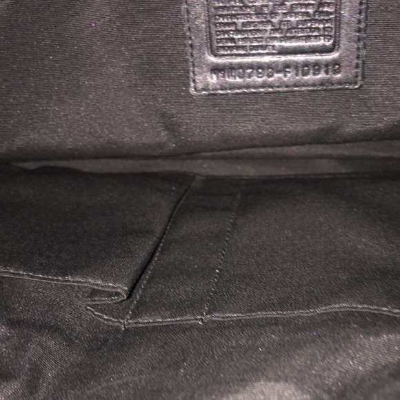 Genuine leather coach purse, authentic. In excellent condition - Picture 5 of 7